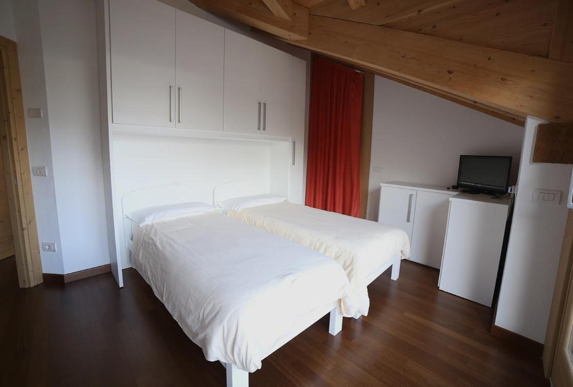 Residence Rose Valdisotto Buitenkant foto
