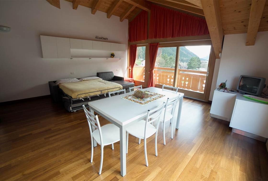 Residence Rose Valdisotto Buitenkant foto